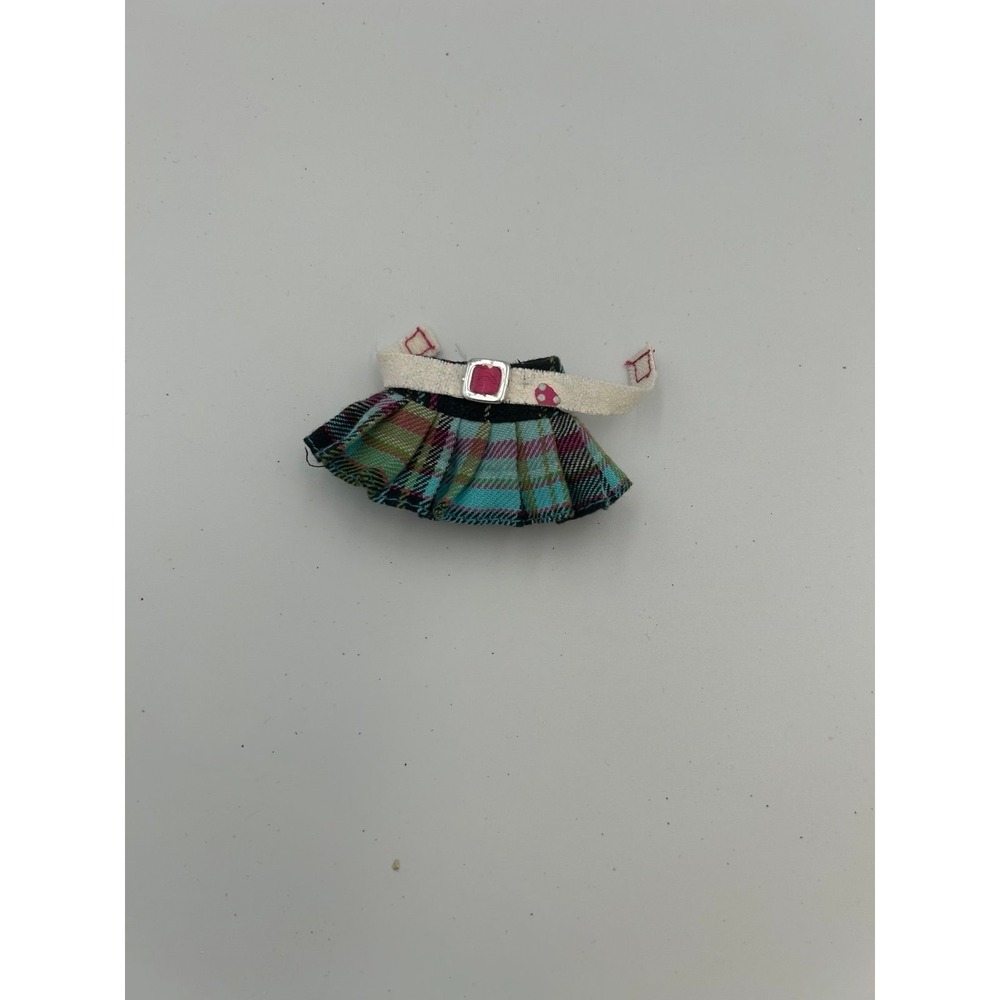Bratz Sisterz Kiani plaid skirt w/belt